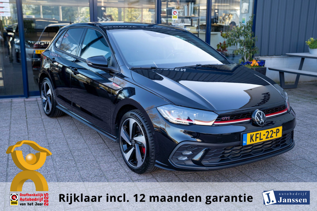 54883047-47.jpg